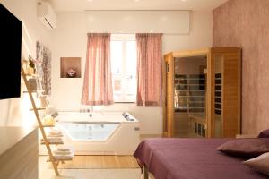 Napoli Central Lumina Suites