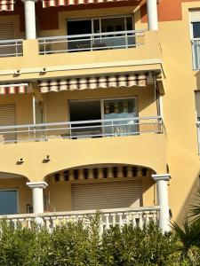 LA BLUETTE - Appartement T2 - PLAGE de PEGUIERE - ST RAPHAËL