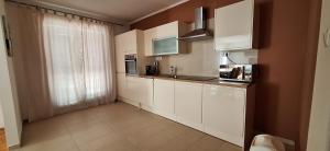 Apartments Valiza III Large apartment - 3 bedrooms and parking space i Apartments Valiza IV