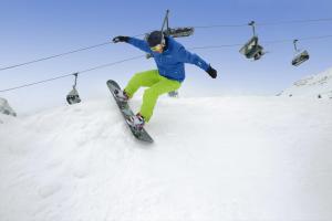 ROBINSON ALPENROSE Zürs