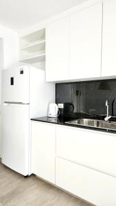 Los Olivos super luminoso