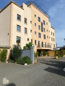 COMFORT E SUITES - Lorngosua