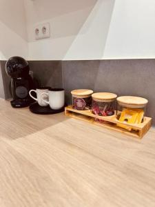 Lescale Versailles paris GWN