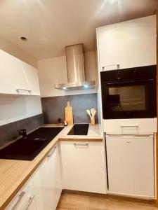 Lescale Versailles paris GWN