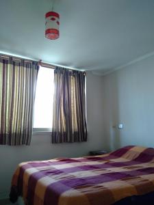 Nice flat close to Santa Isabel metro station