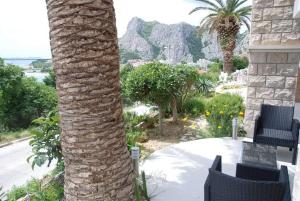 Apartments with WiFi Omis - 22684 - 4hvězdičkové hotely ve městě Omiš