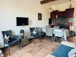 Charmant T2 Méditerranéen à deux pas des quais – Port-Vendres - FR-1-309-436