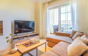 Lovely Apartment In Benalmádena