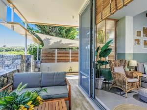 Villa Salvia - Country style luxury & a captivating poolscape