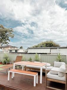 Coastal Dreams with Playground & Pets Welcome