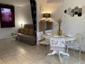 Villas Maison a 5 min a pied du centre ville de Porto-Vecchio : photos des chambres