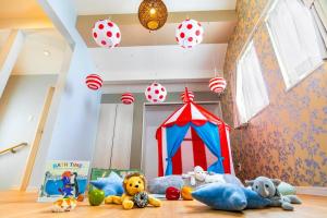 ＼ビーチ×BBQ／沖縄での贅沢リゾートライフをお約束　遊び心をくすぐるキッズルームでお子様も大満足