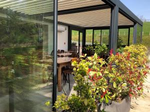 Hotels LOGIS Hotel St Sylvestre : photos des chambres