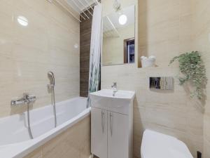 Cardamon Apartment City Center