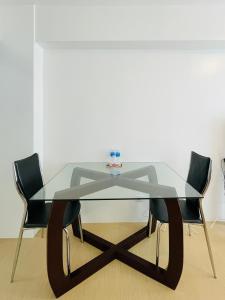 * *D2 Central Location Condo