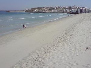 Calypso Beach Holiday House