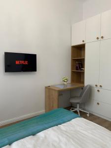 Hey Central Apartment