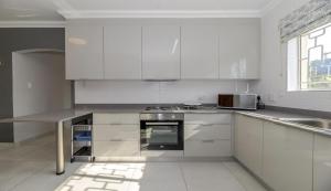 Seaside at Sandpiper with Beach Access - Families ONLY