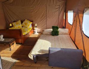 Tentes de luxe Camping de la touche : photos des chambres