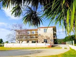 Hotel Campestre Chamuiñas - Coirón