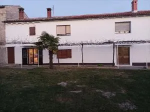 NamelessParty house - Smoljanci