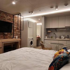 Beautiful Sunset Jejubi House2