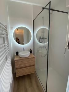 Appartements VUE MER et SOLEIL LEVANT AU BELVEDERE : photos des chambres