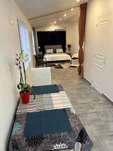 Appartements Trois Lilas ligne C : photos des chambres