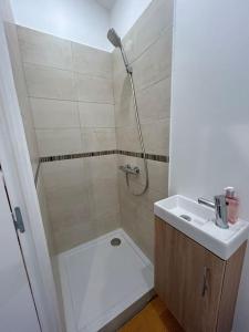 Appartements Trois Lilas ligne C : photos des chambres