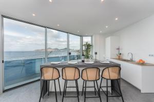 Gold Suite Canteras by Canarias Homelidays