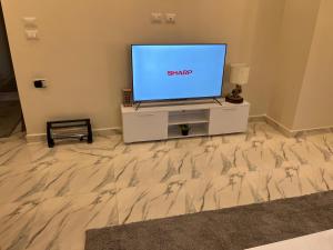 Family Apartment Near AUC