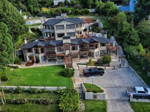 Bahia Paraiso Apart & Suites