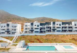 Vistamar Benalmádena by Residea