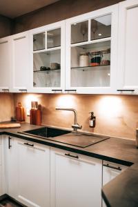 GetAway Penthouse: Spa & Cinema