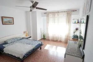 An apartment in Xeraco with 3 bedrooms, located near beach and Gandia - Xeraco