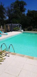 Maisons de vacances Maison de 2 chambres avec piscine privee et terrasse a Mareuil sur Cher : photos des chambres
