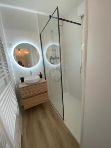 Appartements VUE MER et SOLEIL LEVANT AU BELVEDERE : photos des chambres