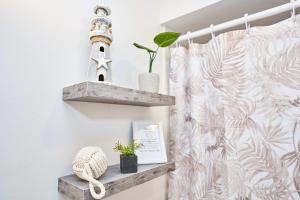 5 mi to Beaches, POOL, Golf, Fishing