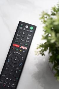 Central MK 1 Bed Apartment With Parking