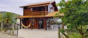 Lindo e aconchegante Chalé Na praia da GAmboa - Garopaba SC - 甘博阿