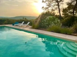Charming villa with superb swimming pool and standing view - Saint-Jaume