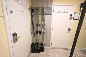 Walk to lifts! Beautiful 2BR at base of PCMR #CondoInPC