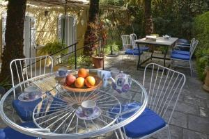 Wishing Well Apartment, Old Town - New Bathrooms , Full Air-Conditioning