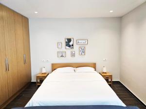 Magnet Residence Condo 3 self check in