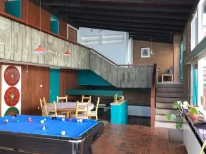 Villa Kunterbunt - Weyher