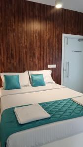 Serene Valley Private Pool Resort