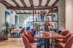 Hotels The Originals Boutique, Hotel Le George , Loches : photos des chambres
