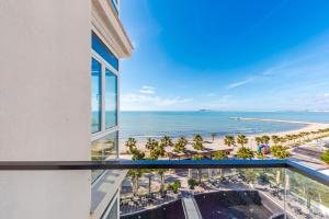 Seaview Luxury Suite by PS