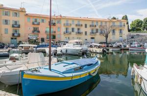 Appartements L'Appartement du Coin, Beaulieu-sur-Mer : photos des chambres