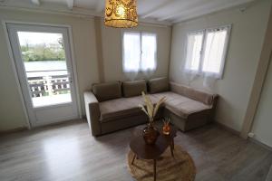 Maisons de vacances Chalet au bord de l eau : photos des chambres